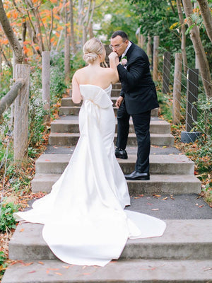 Mermaid Strapless Satin Wedding Dresses With Bow-Knot White Wedding Dress