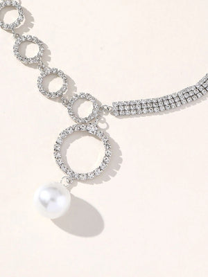 Silver Simple Rhinestones Pearl Asymmetrical Necklace - KissProm