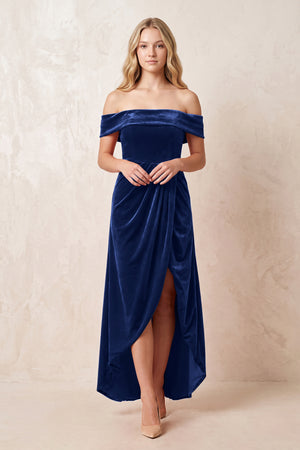 Royal Blue Off-the-Shoulder Sheath Velvet Midi Bridesmaid Dress - KISSPROM