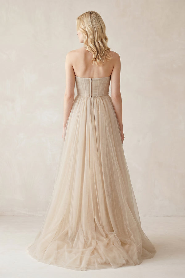 A-Line Sweetheart Tulle Long Wedding Dresses