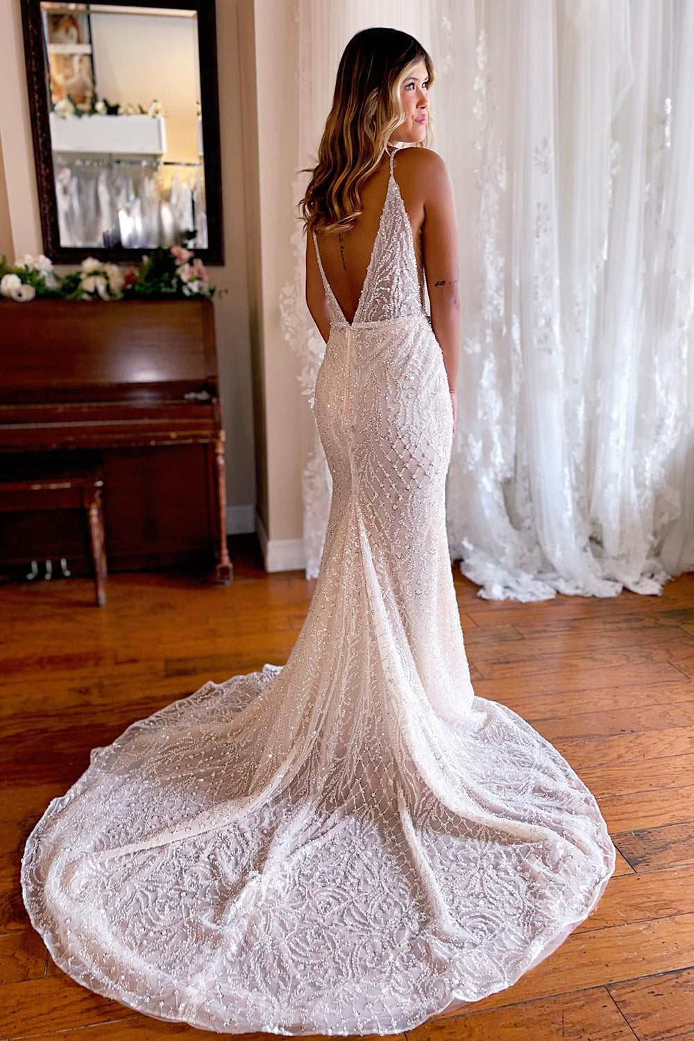Jamie | Sparkly Mermaid White Lace Backless Sweep Train Long Wedding Dress
