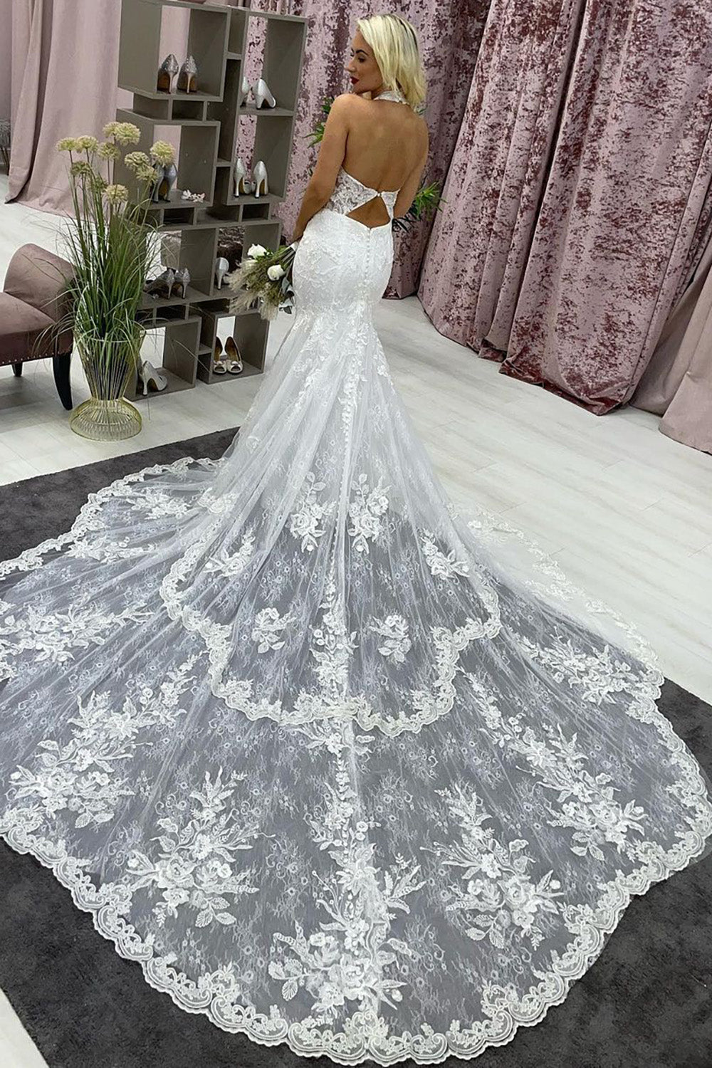 Ivory Lace Halter Neckline Mermaid Wedding Dress - Promfy