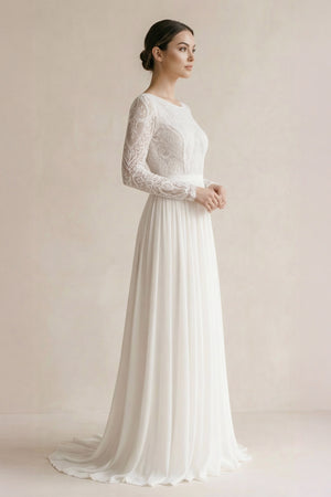 Beach Gorgeous Lace A-Line Appliqued Open Back Wedding Dress With Long Sleeves