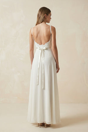 A-Line Spaghetti-Straps Chiffon Wedding Dress With Appliques in White