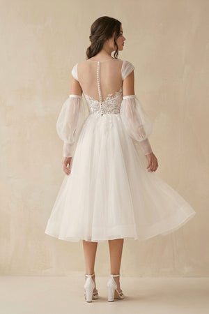 A-Line Sweetheart Long Sleeves Elegant Tulle Wedding Dresses With Appliques Lace– Wedding Dresses by KissProm | Available at KissProm