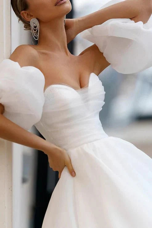 A Line Sweetheart White Hall Casual Wedding Dress Simple Bridal Gowns A Line Sweetheart White Hall Casual Wedding Dress Simple Bridal Gowns