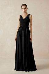 A-Line V-Neck Pleated Chiffon Bridesmaid Dress in Black - KissProm BRIDESMAID DRESSES