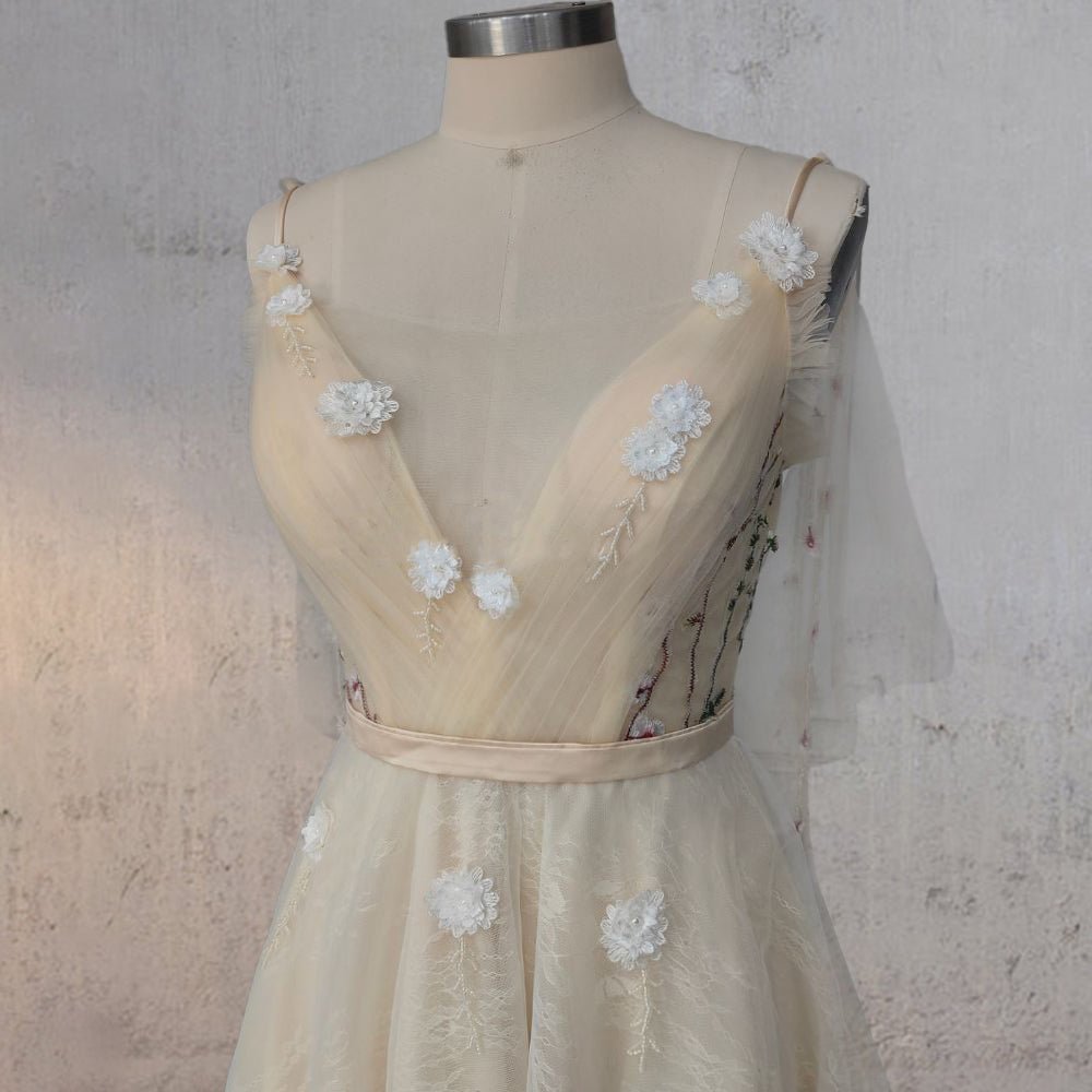 Diva | A-Line V Neck Sleeveless Floral Enchantment Boho Wedding Dress