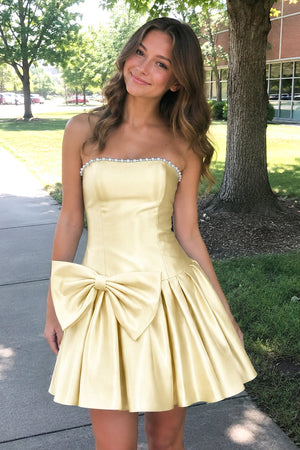 Gold Strapless A-Line Satin Ruched Bow Homecoming Dress With Pearl - KISSPROM