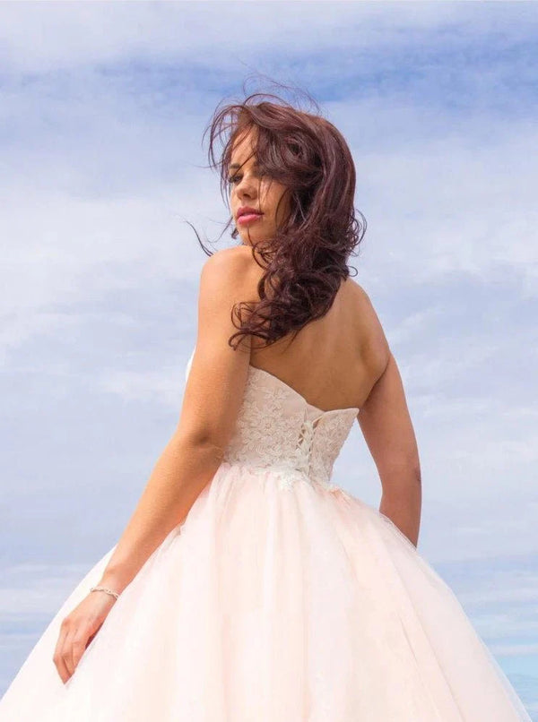 Ball Gown Tulle Lace Satin Strapless Weddig Dress