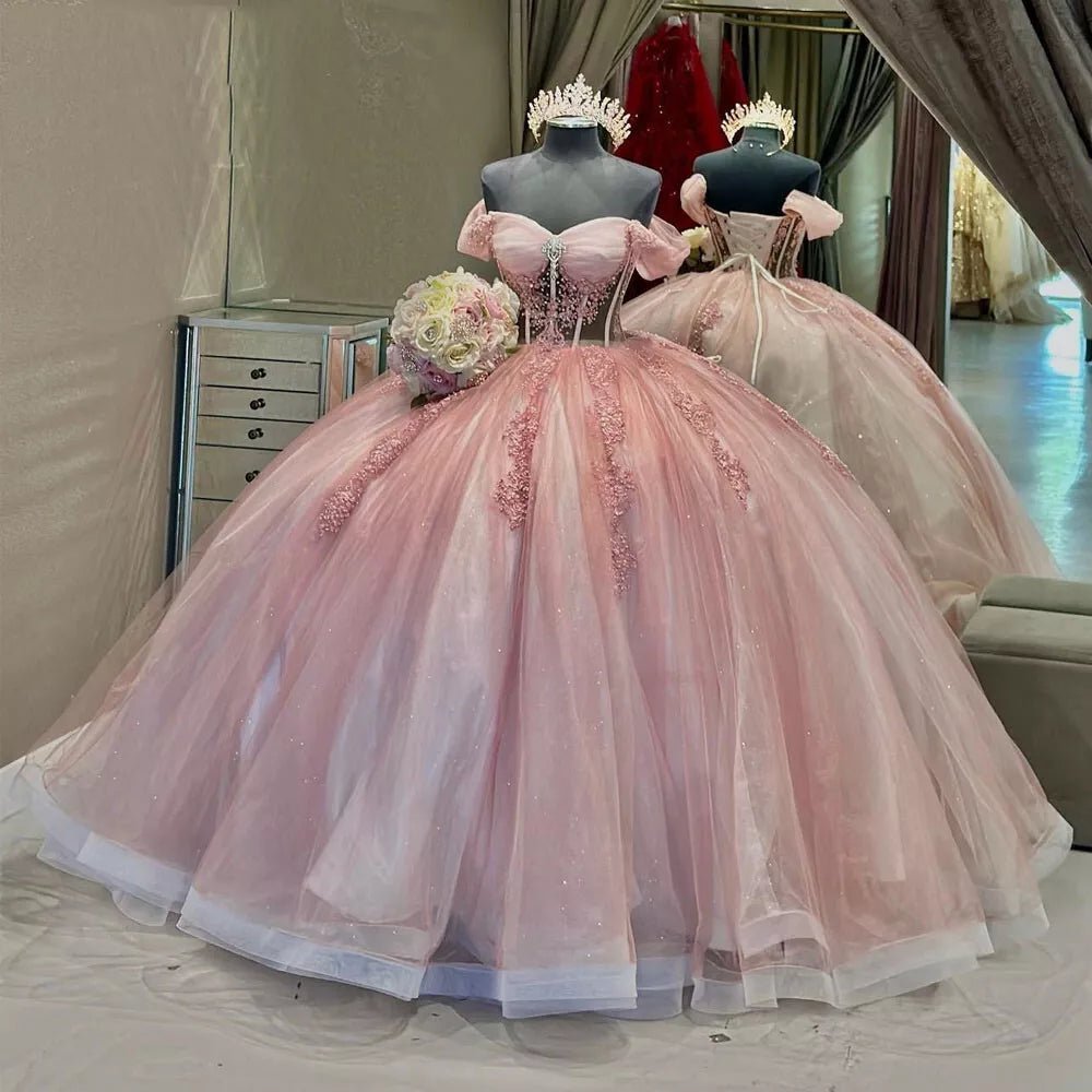 Ball-Gown Tulle Light Pink Off-the-Shoulder Quinceanera Dress with App