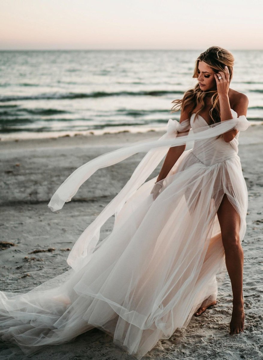 Kaydra | Beach Pleated Tulle Off-The-Shoulder A-Line Wedding Dresses With Slit
