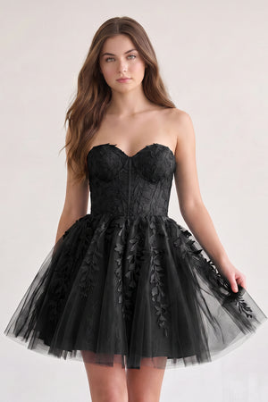 Black A-line Sweetheart Appliques Lace Homecoming Dress With Corset Back | KISSPROM