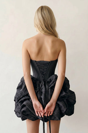 Black Bubble Hem Strapless Basque Waist Homecoming Dress With Beading - KISSPROM