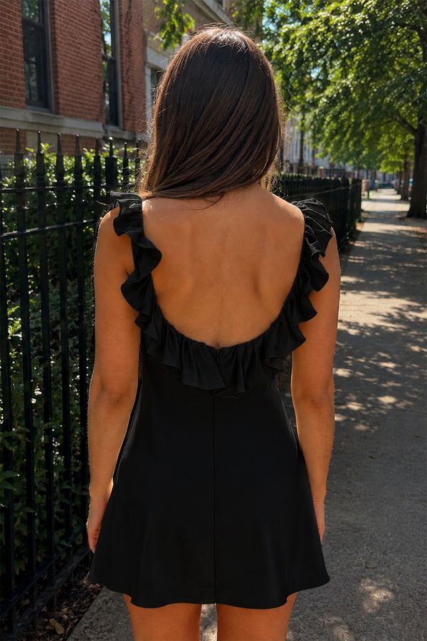 Black Scoop Neck Sheath Satin Ruffles Short Homecoming Dress (2) | KISSPROM