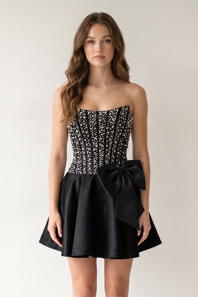 cute black hoco dresses Simple A-line Homecoming Dress, Sweet 16 Dress, Short Prom Dresses, MH115 – Musebridals With a v Beaded Black Homecoming Dresses Feather