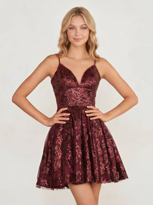 Burgundy A-line Spaghetti Straps V Neck Lace Homecoming Dress | KISSPROM
