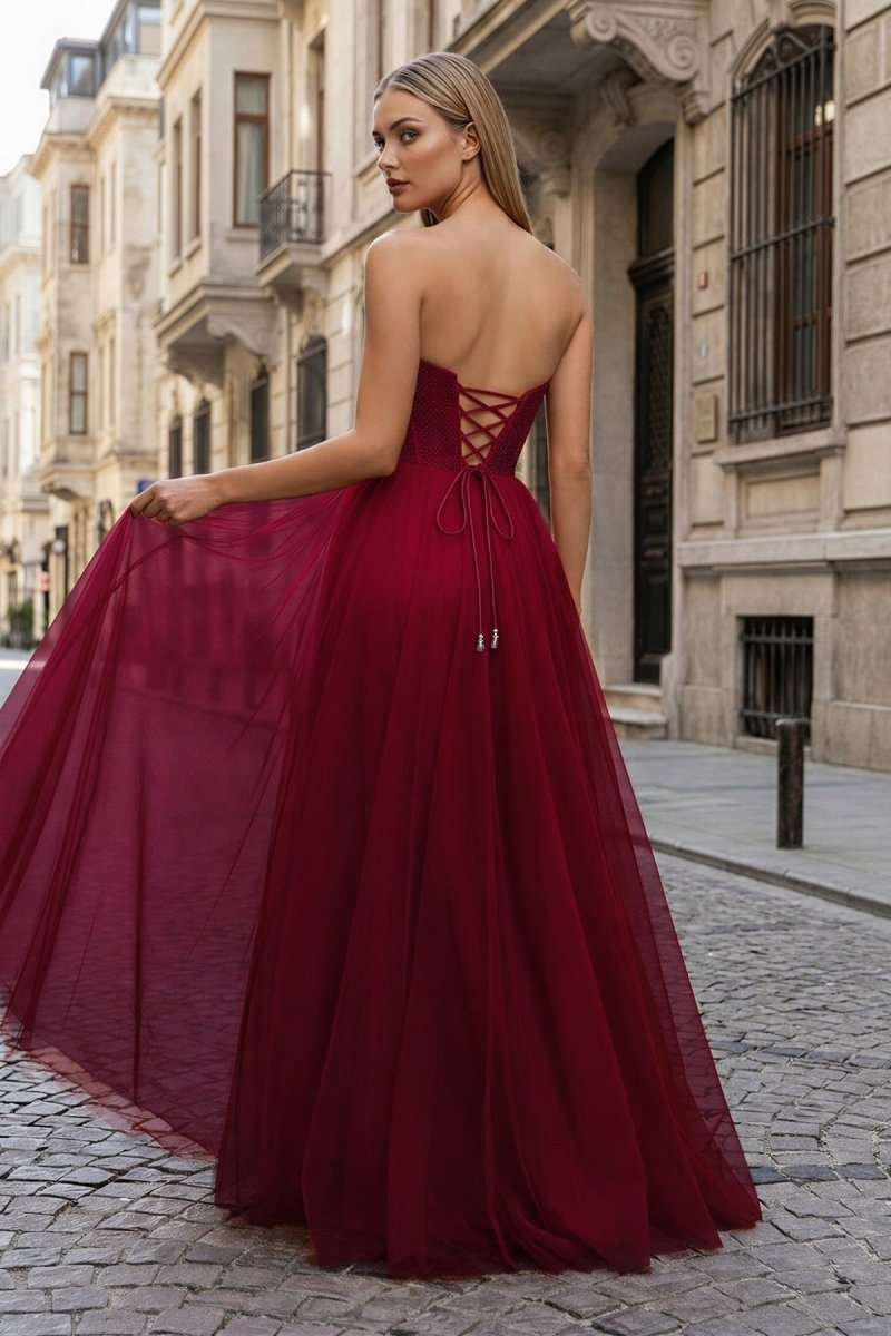 KissProm A-Line Sweetheart Beads Empire-Waist Sleeveless Prom Dress With Slit, Burgundy / 18