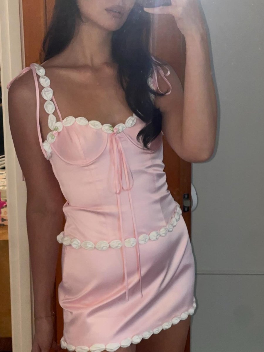 Caelithia | Pink - Sheath Satin Spaghetti Straps Homecoming Dress with Flowers