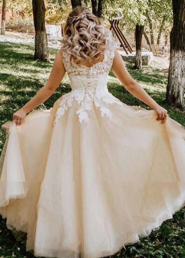 Champagne Corset Lace Appliques Tulle Wedding Dresses Floor Length Without Train - KissProm