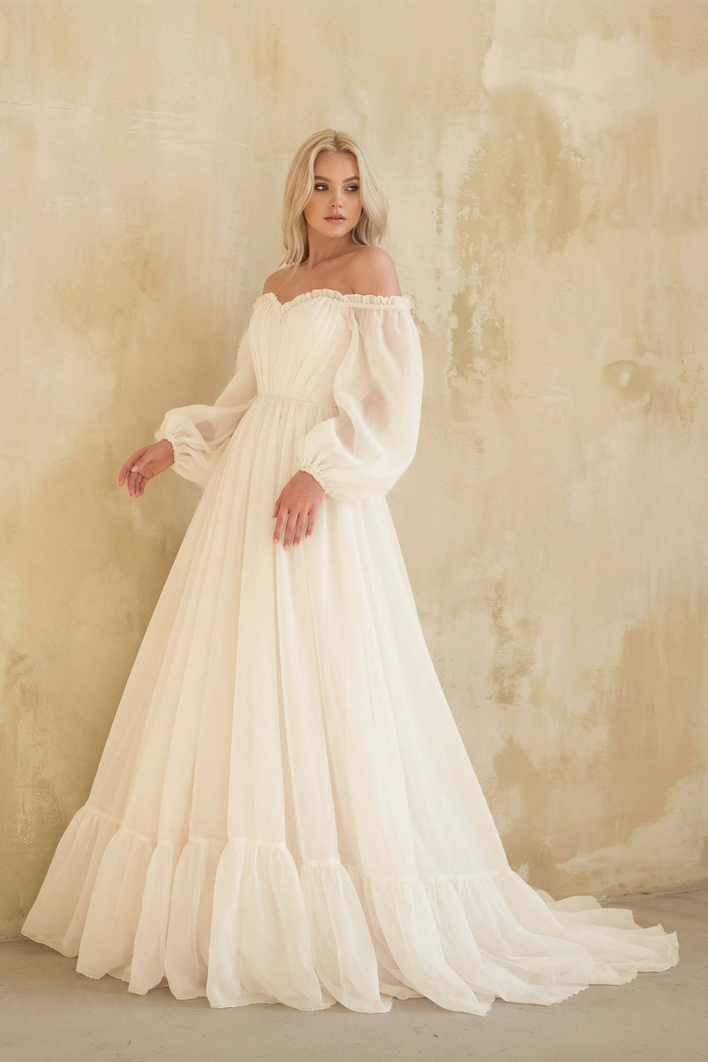White Bohemian Unique Sweetheart Long-Sleeve Wedding Dresses