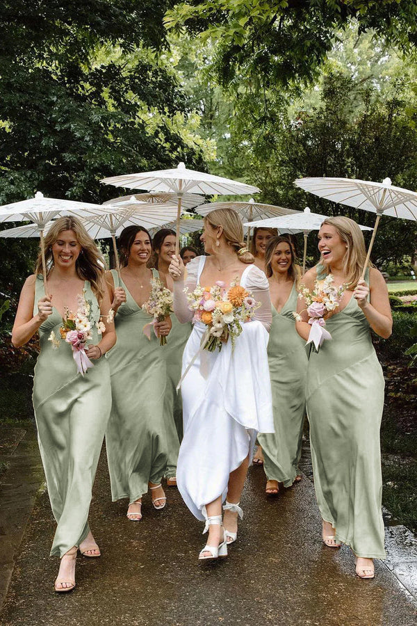 Charming Sheath V Neck  Stretch Satin Bridesmaid Dresses