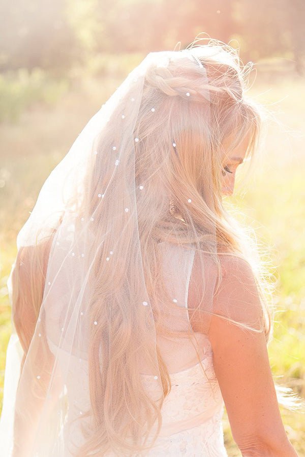 Vintage Tulle With Pearls Short Wedding Veil - KissProm