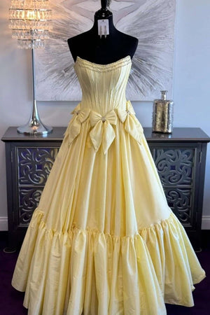 Cristal | A - Line Black Scoop Neck Satin Long Prom Dresses with Bow Knots - KissProm