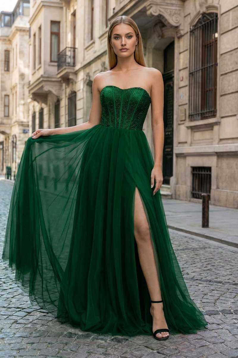 A-Line Sweetheart Beads Empire-Waist Sleeveless Prom Dress With Slit