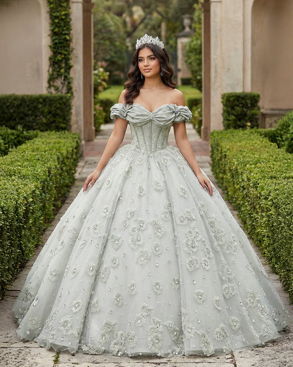 Quinceanera Dress Elegant Grey Quinceanera Dresses Sweetheart Sleeveless Ball Gown Party Dresses - KissProm