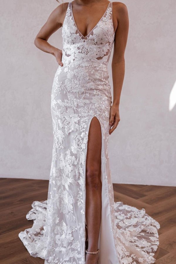 Elegant Mermaid V Neck Lace Boho Wedding Dresses with Slit Elegant Mermaid V Neck Lace Boho Wedding Dresses with Slit