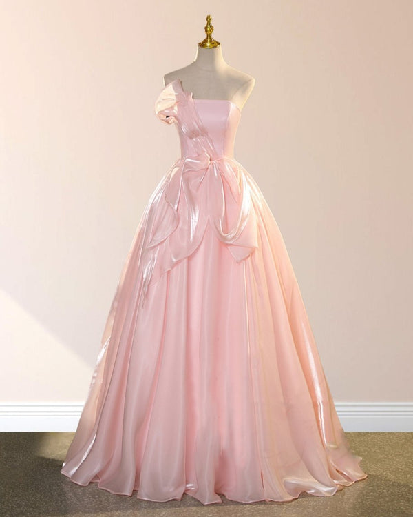 Elegant Shiny Pink Organza Strapless Quinceanera Dresses