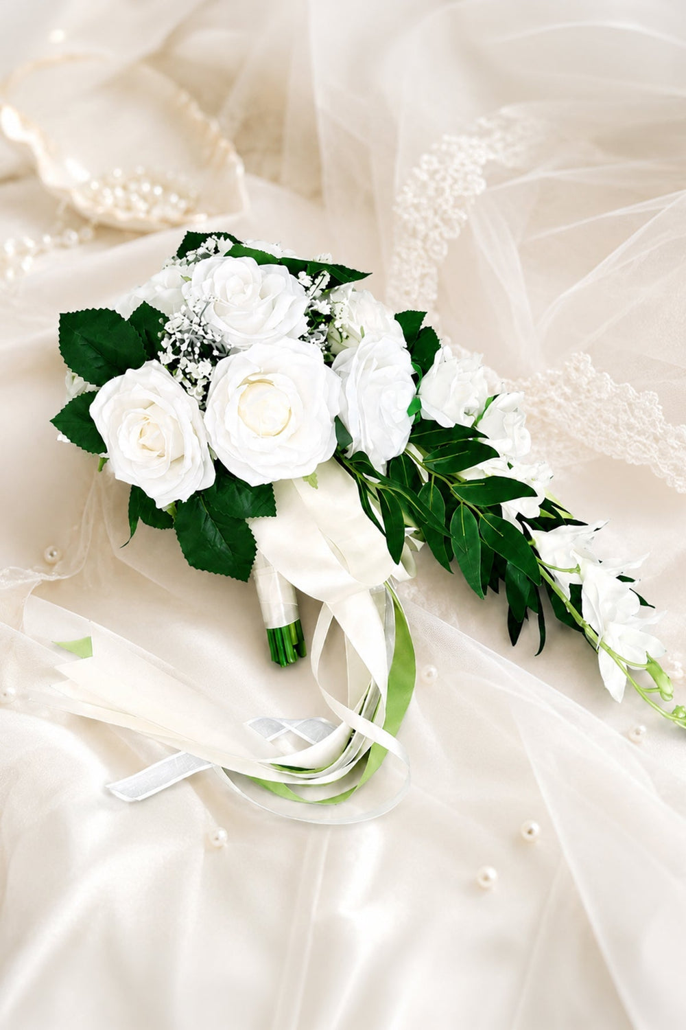 Elegant Silk Roses Wedding Flowers Bouquets in White - KissProm Accessories