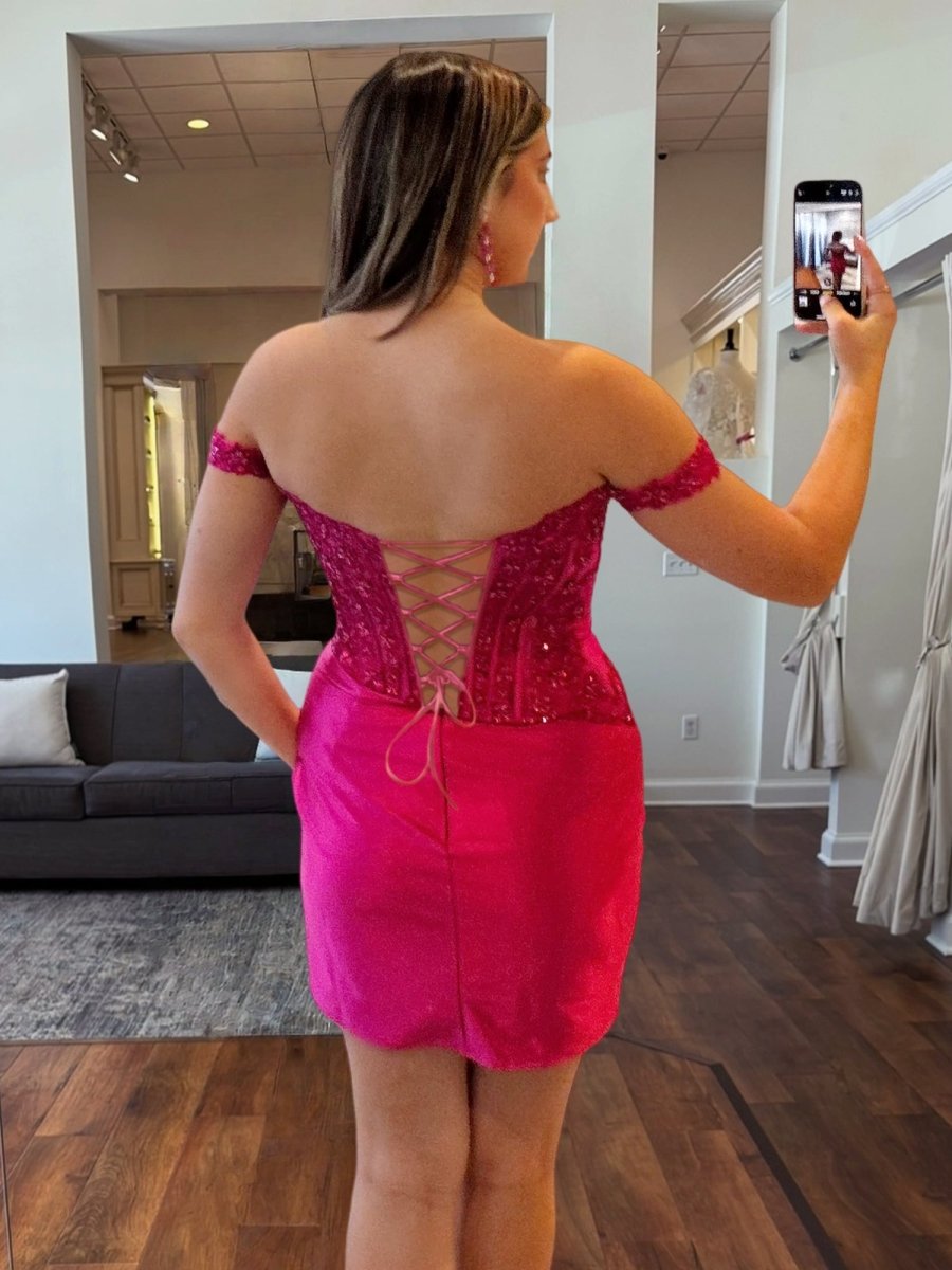 Elka | Fuchsia - Off The Shoulder Bodycon Satin Pleated Homecoming Dresses With Appliques