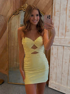 Eos | Yellow - Sheath Sweetheart Sequined Cut Out Short Homecoming Dresses