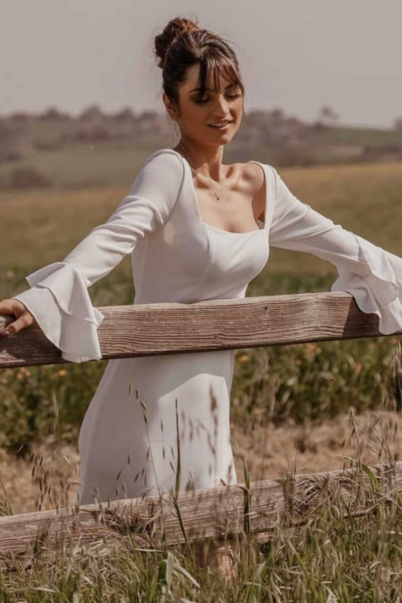 White Square Neck Long Sleeve Long Wedding Dress with Slit White Square Neck Long Sleeve Long Wedding Dress with Slit