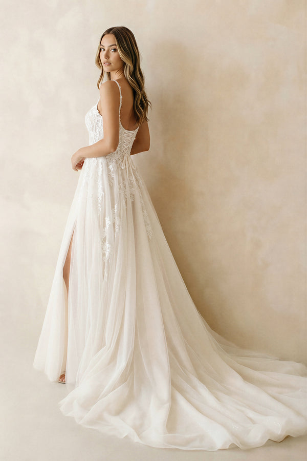 Fairy A Line Sweetheart Tulle Wedding Dresses with Appliques