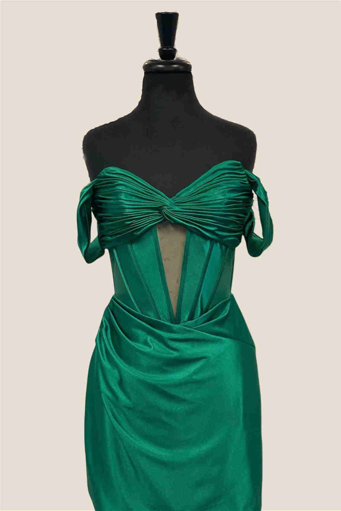 Fiore | Off the Shoulder Royal Blue Ruched Mini Homecoming Dress