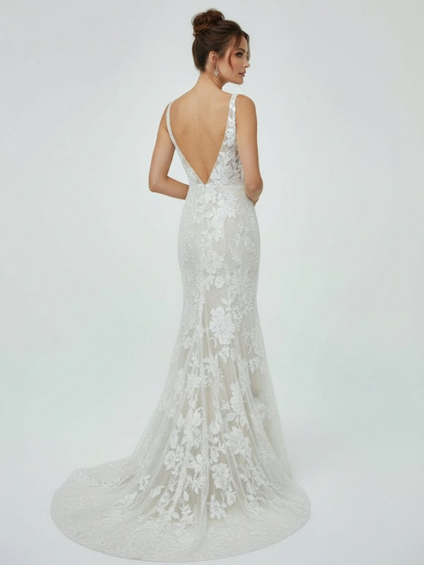 Floral Lace Appliques V Neck Sleeveless Mermaid Boho Wedding Dresses - KissProm