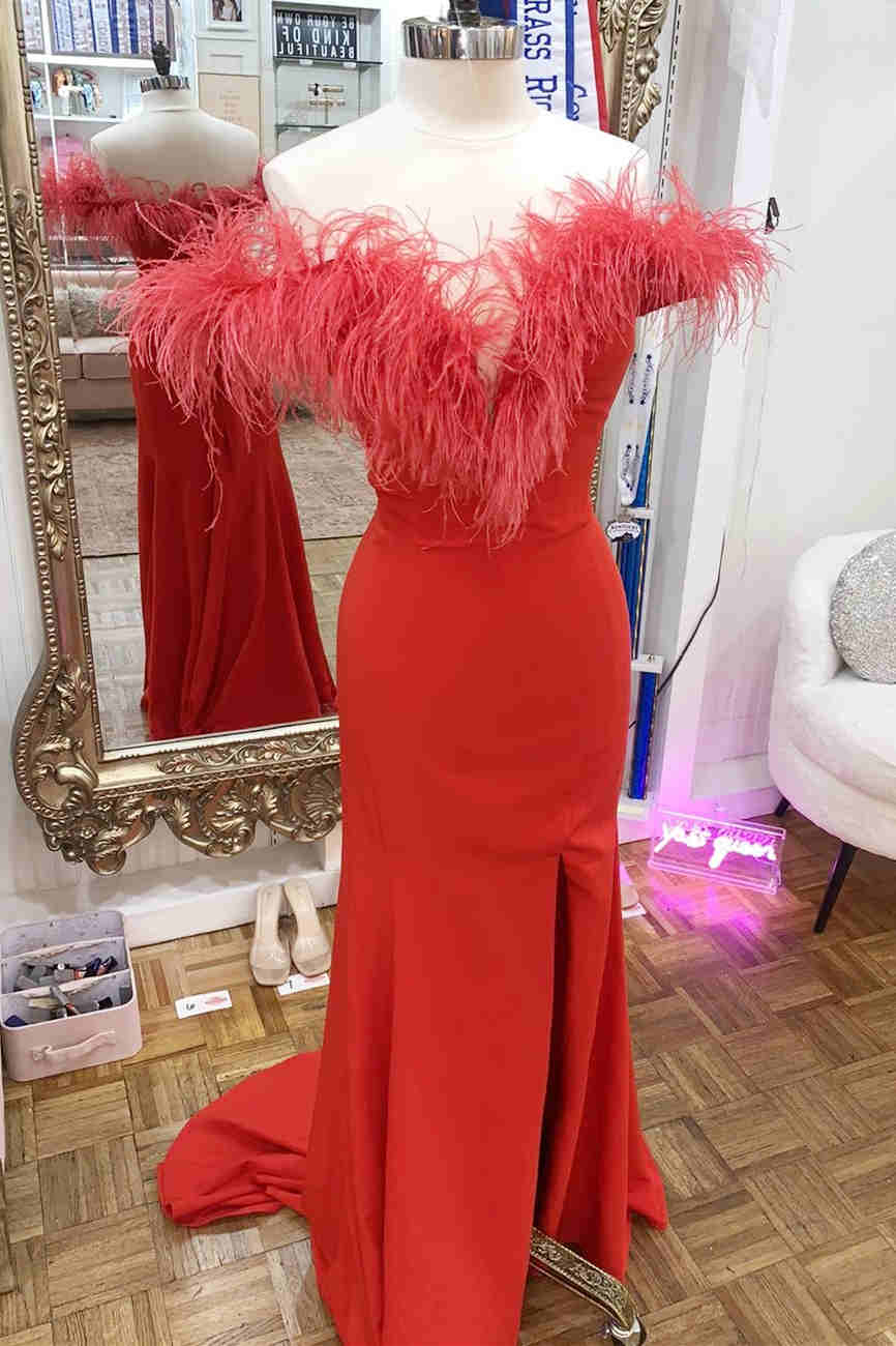 Vera | Plunging Neck Red Feather Long Formal Dress with Slit