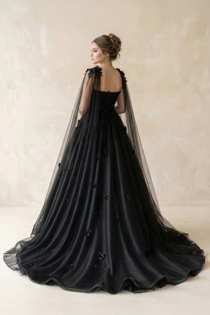A-Line Black Gothic Wedding Dress 3D Flowers Tulle With Cape