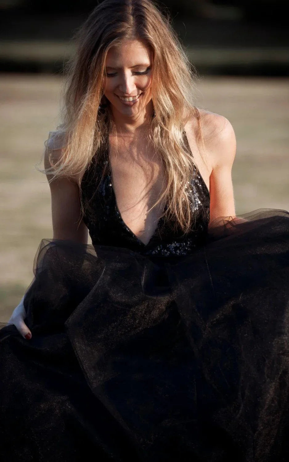 Sexy Black Halter Backless Tulle Sleeveless Wedding Dress with Sequins Sexy Black Halter Backless Tulle Sleeveless Wedding Dress with Sequins