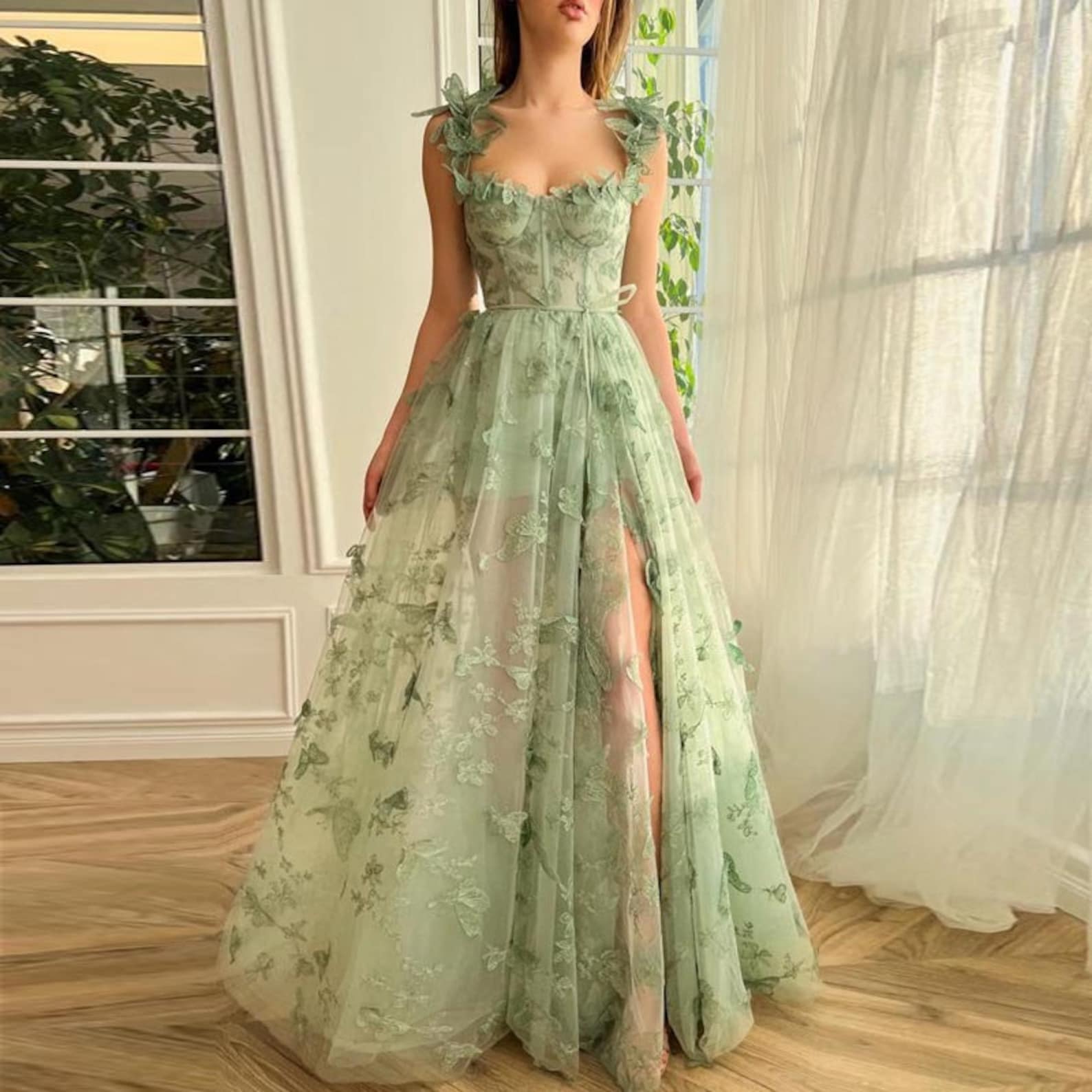 Sparkly Green V-neck Open Back Long Princess Prom Dress Ball Gown – Bohogown