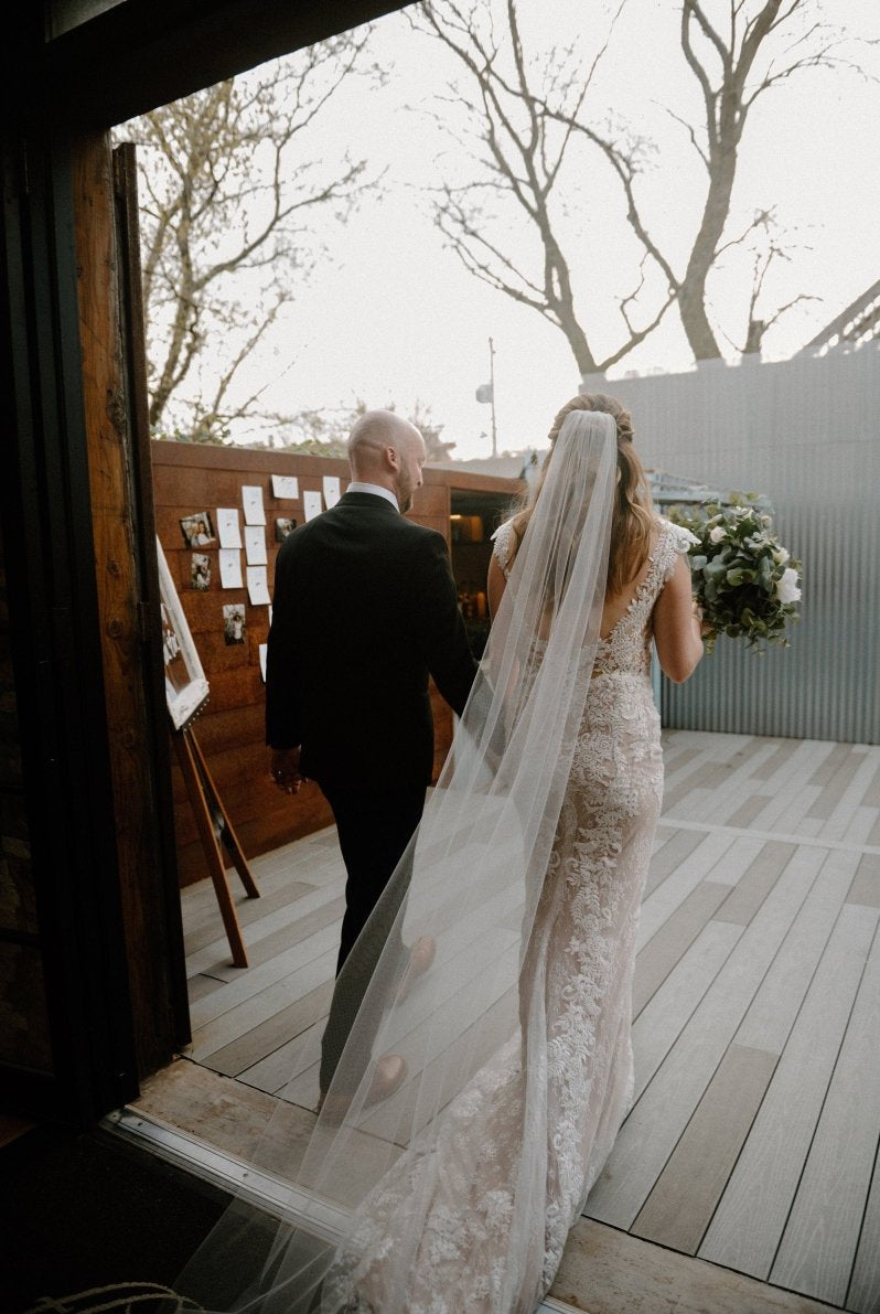 Vintage Floral Boho Lace Wedding Dress with Sleeves Modest Boat Neck Low-V Back Princess Bridal Gown