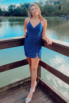 Indy | Royal Blue - Bodycon V Neck Short Homecoming Dresses With Beadings