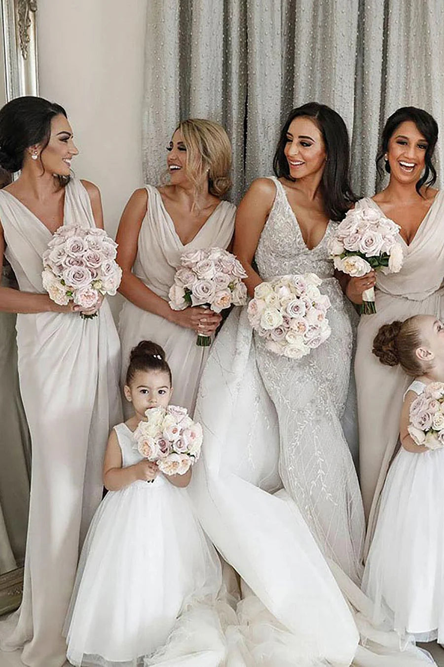 Kerli | Ivory Sheath Chiffon Ruched Long Bridesmaid Dress with Slit