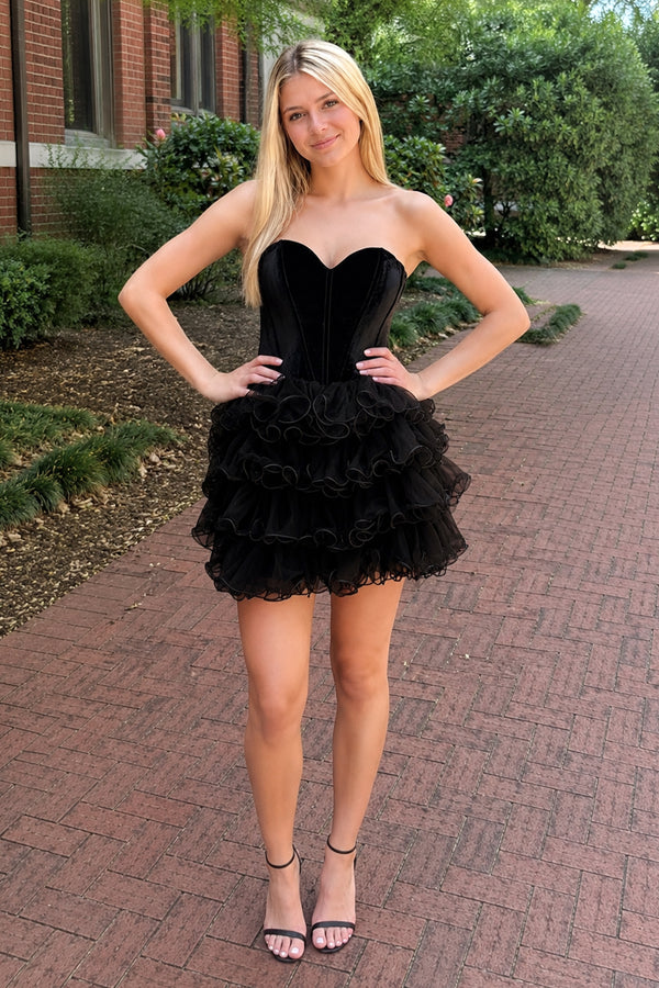 Kennedi | Black Velvet Sweetheart Ruffles Short Homecoming Dress