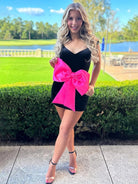 Kerith | Black - Spaghetti Straps Velvet Short Homecoming Dress With Bow