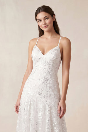 Iolanda | Lace Spaghetti V-neck Sheath Wedding Gown With Straps And Open Back