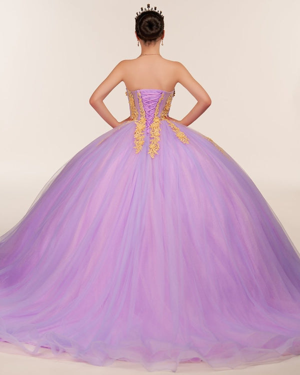 Lilac Sweetheart Sleeveless Quinceanera Dresses with Appliques